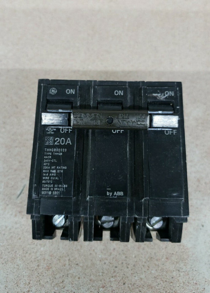 1) THHQB32020 3-Pole 20 Amp Bolt-on 22k General Electric Circuit Breaker NEW