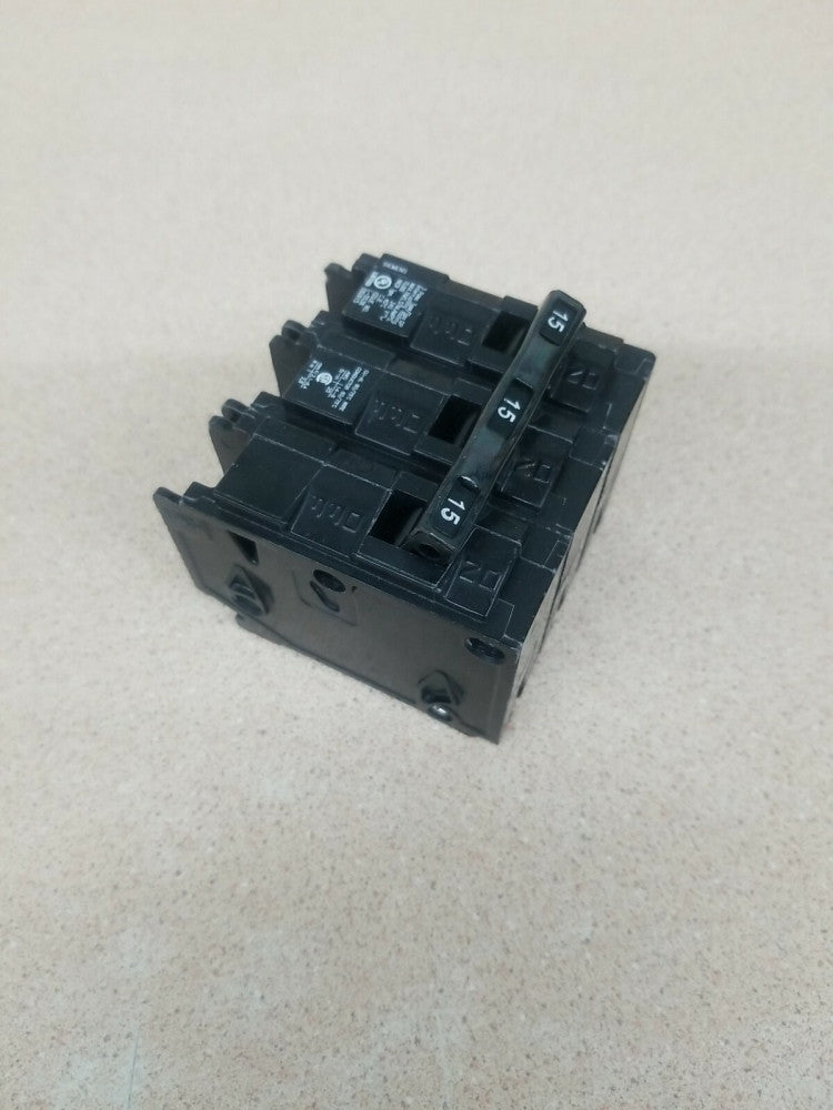SIEMENS QP315  15A 240V 3P NEW