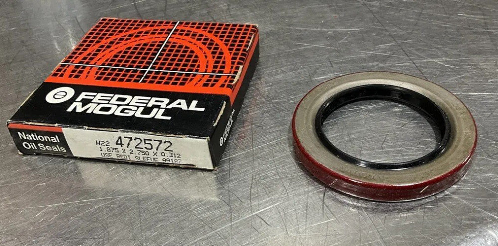 NATIONAL 472572 (FEDERAL-MOGUL) OIL SEAL NOS SURPLUS