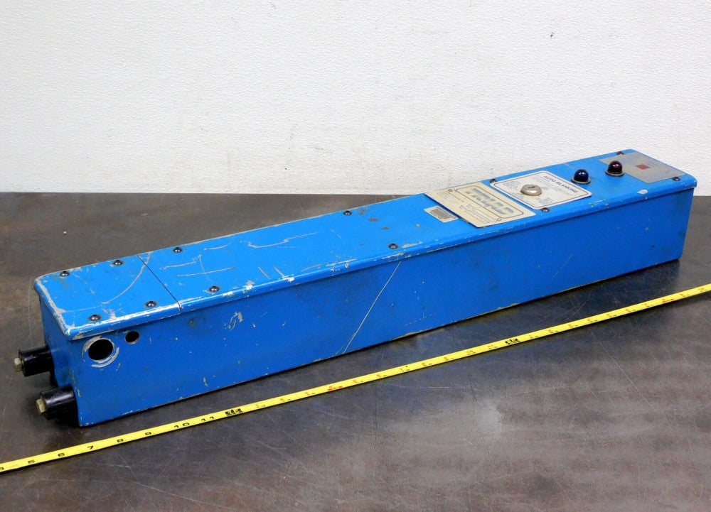 Triad Controls - TR-24-2F-AU Auto Blanking Light Curtain Transmitter