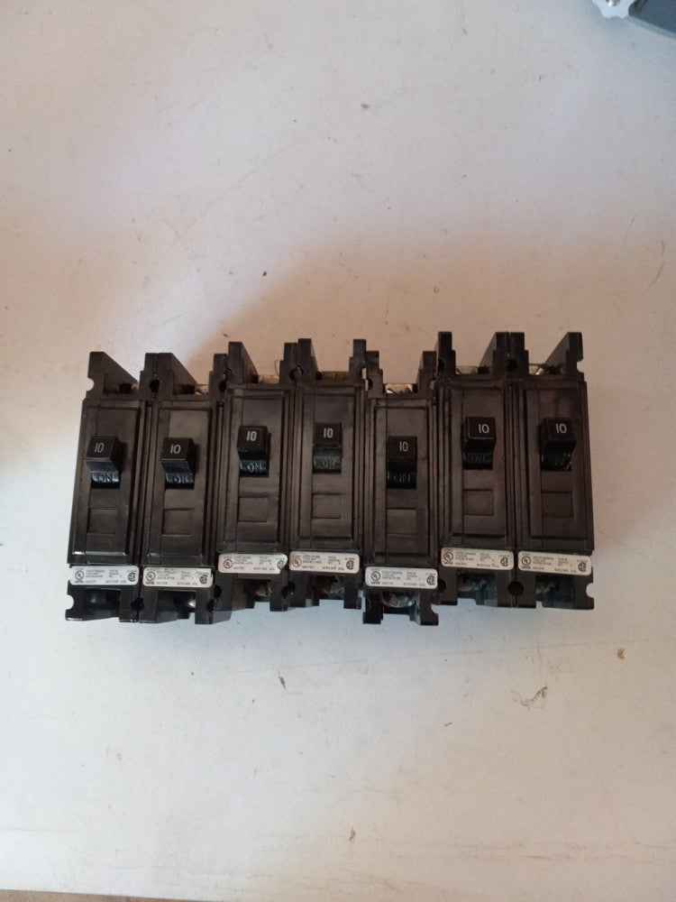 7-QC1010 - Cutler Hammer Feed-Thru 240V 10A 1 pole circuit breaker 10kA@120V