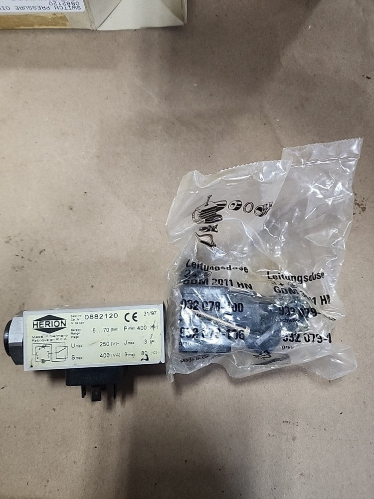 HERION PRESSURE SWITCH 0882120, 12/90 1/4"NPT, 250V, 5A, RANGE 5...70 BAR, 400VA