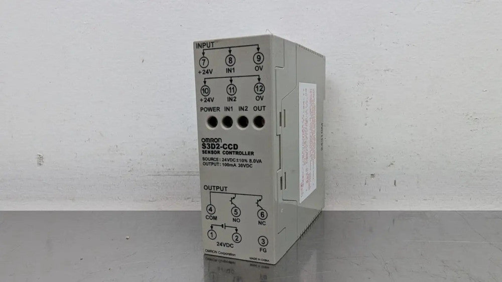 Omron S3D2-CCD Sensor Controller 24VDC 8A