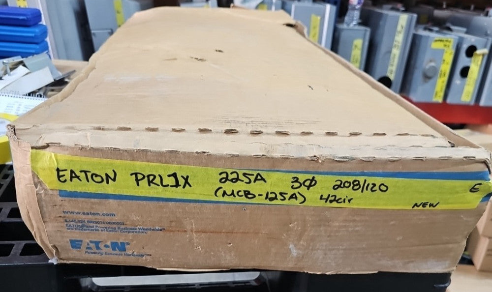 EATON POW-R-LINE  PRL1X 225A 3P 4W 208Y/120V MCB 125A 42CKT PANEL INTERIOR