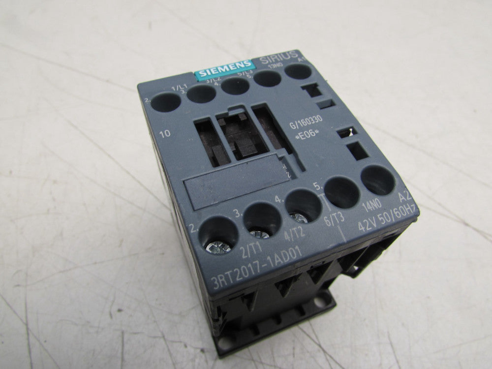 SIEMENS SIRIUS 3RT2017-1AD01 CONTACTOR 42V 20A EXCELLENT TAKEOUT MAKE OFFER