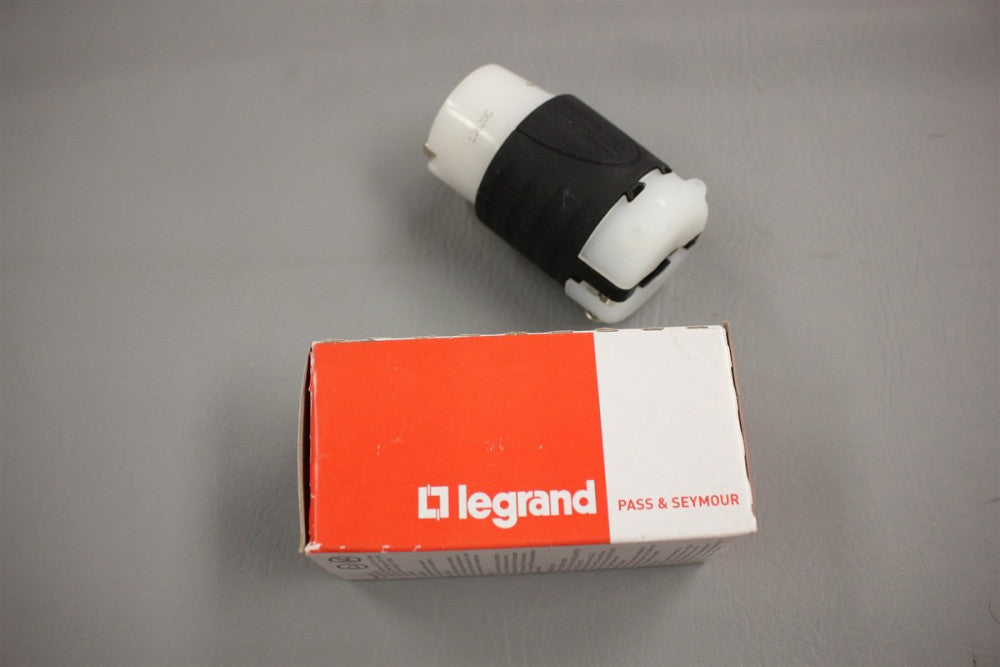 NEW LEGRAND TURNLOK CONNECTOR L1620-C