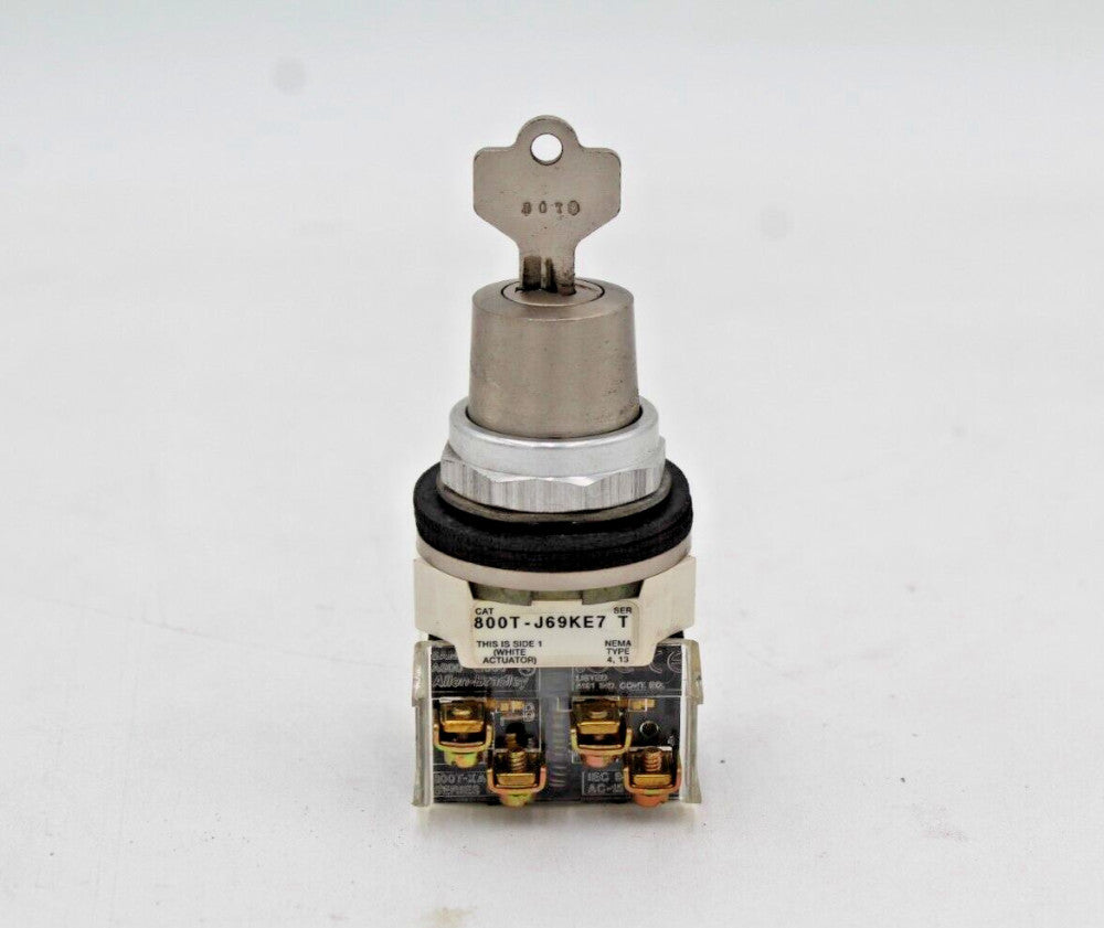 Allen-Bradley 800T-J69KE7 Selector Switch