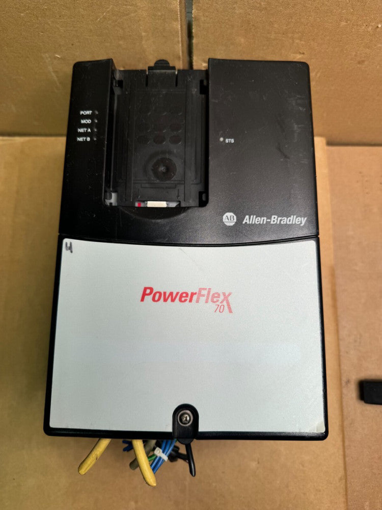 ALLEN BRADLEY 20AC011A0AYNANNN POWERFLEX 70 AC DRIVE 7-1/2 HP, 480-VAC, USED!