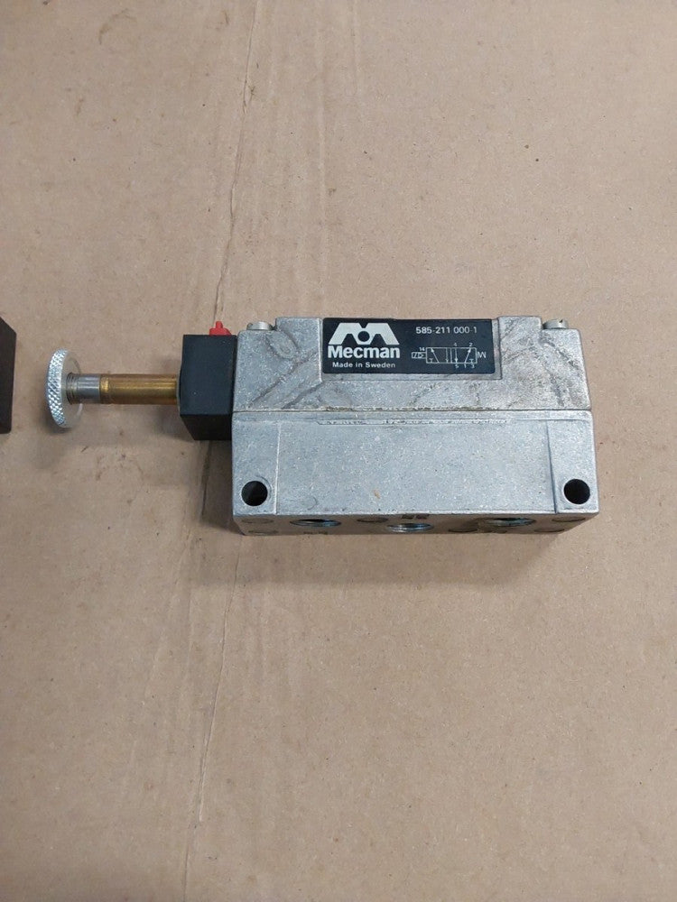 MECMAN 585-223 000-1