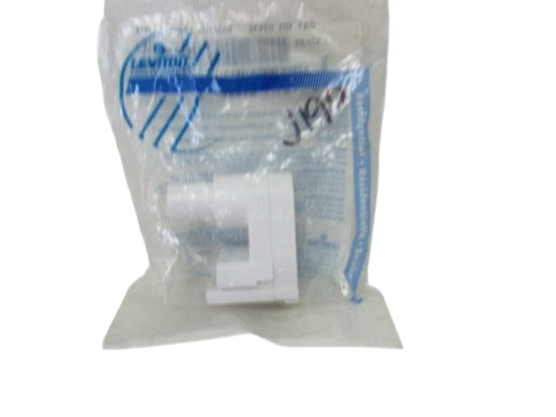 LEVITON 02536 LAMP HOLDER  NSMP
