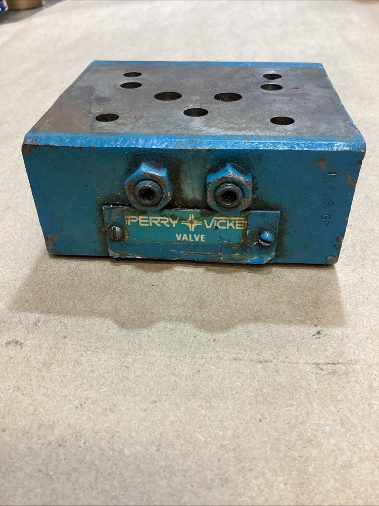 Sperry Vickers DGFN-01-20 Hydraulic Manifold - FREE SHIPPING