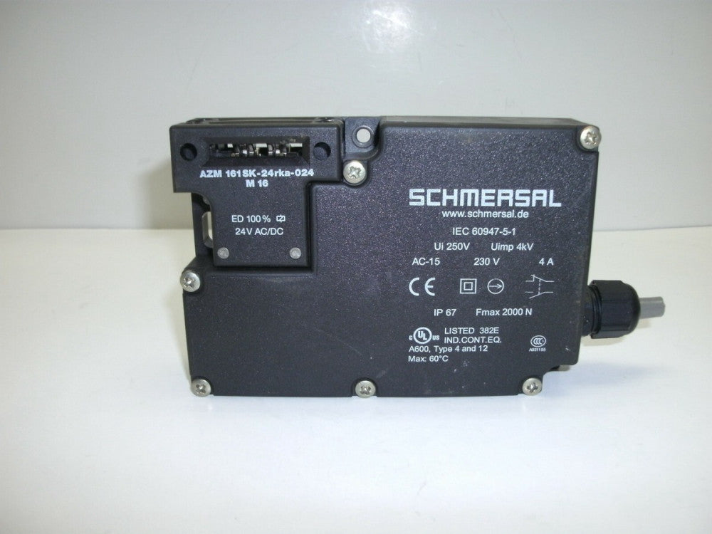 SCHMERSAL AZM 161SK-24rka-024 M16 SAFETY INTERLOCK SW 4A 24V AC/DC RT SIDE CONN