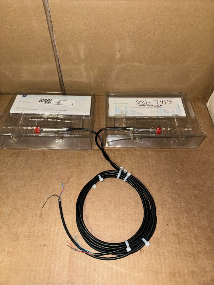 LOT OF (2) GE PTX5022-TC-A1-CA-H0-PF PRESSURE SENSORS, 7-32 VDC, NEW-OPEN BOX!