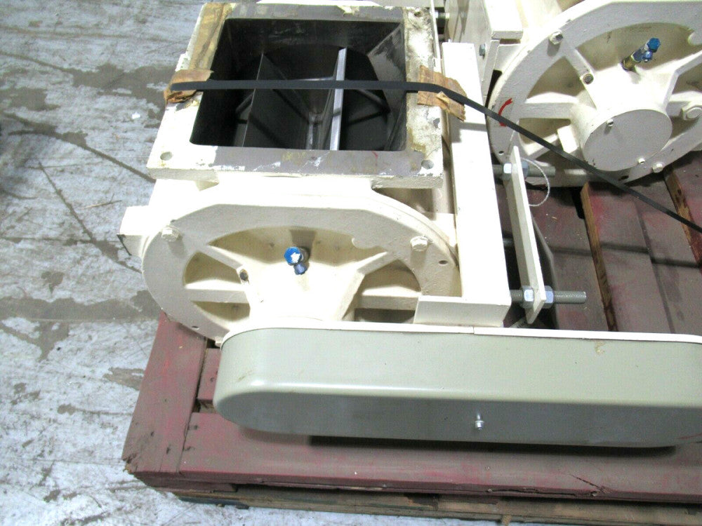 Reimelt SCHL.3.20SGZ 13"L x 13"W C/S rotary airlock valve