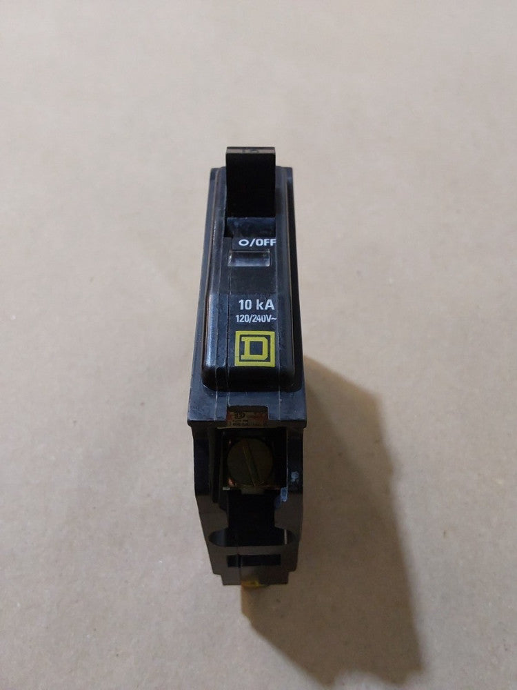 Square D L-4075  CIRCUIT BREAKER 15A 120/240V