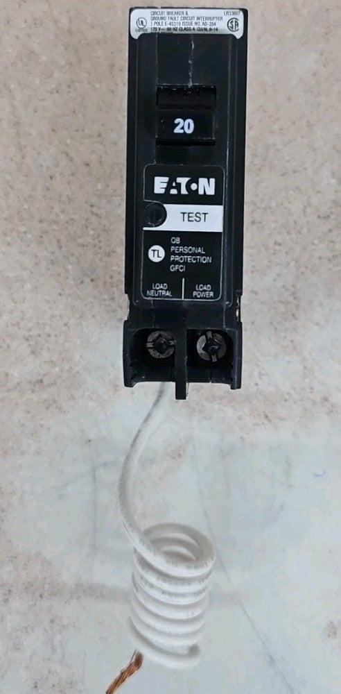 NNB Eaton QB1020GF 1P 20 Amp 120 Volt Bolt On Ground Fault Circuit Breaker