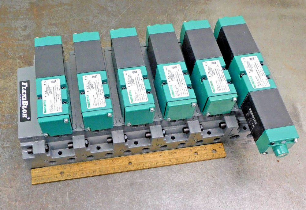 Numatics AK0JF00004NSTD Pneumatic Valve Manifold Mark 15 1/2" NPT 6-Bank