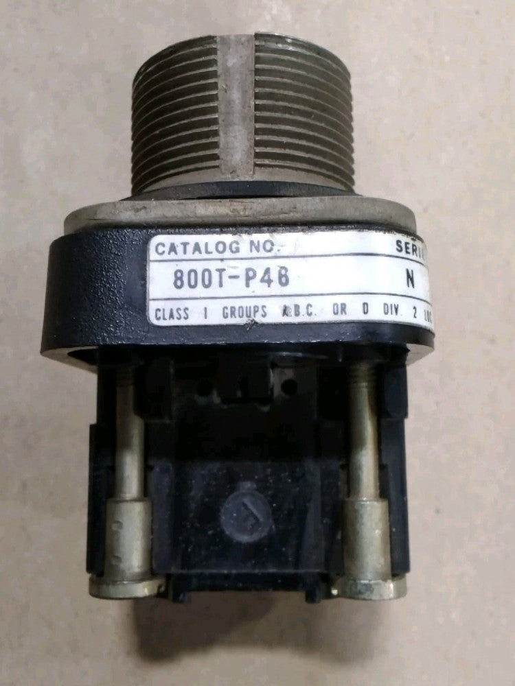 Allen Bradley 800T-P46 Pilot Light SER N 