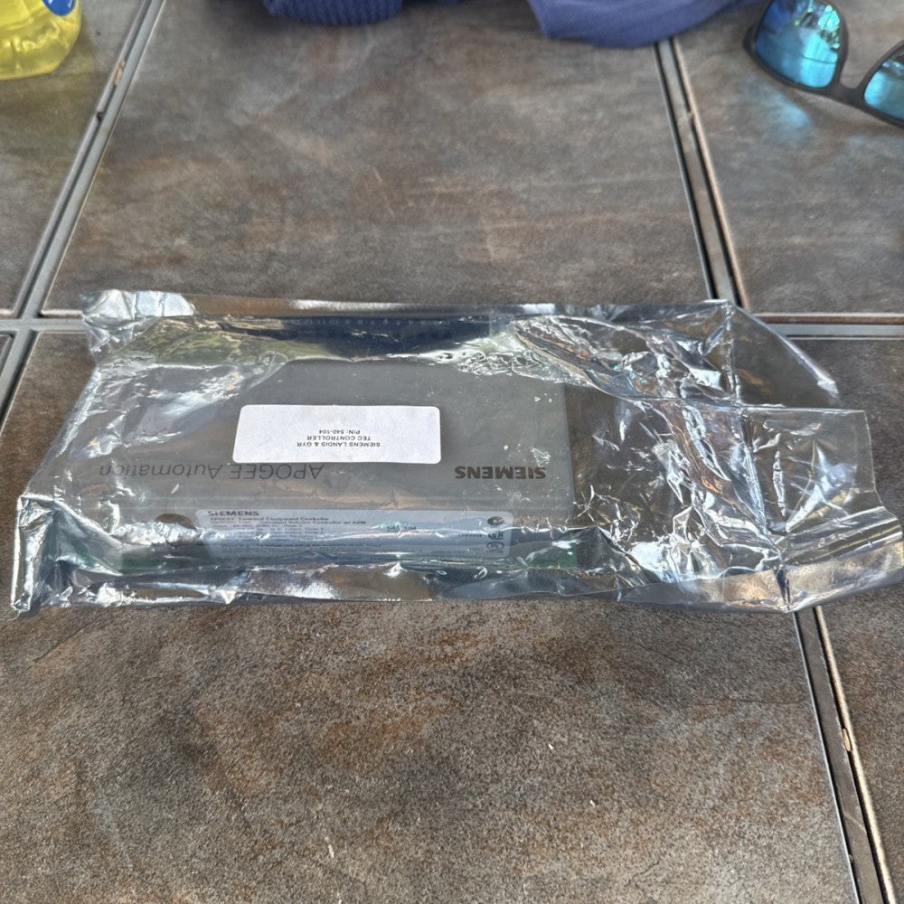 New   Siemens 540-104 TEC Terminal Equipment Controller 540-104 New sealed bag