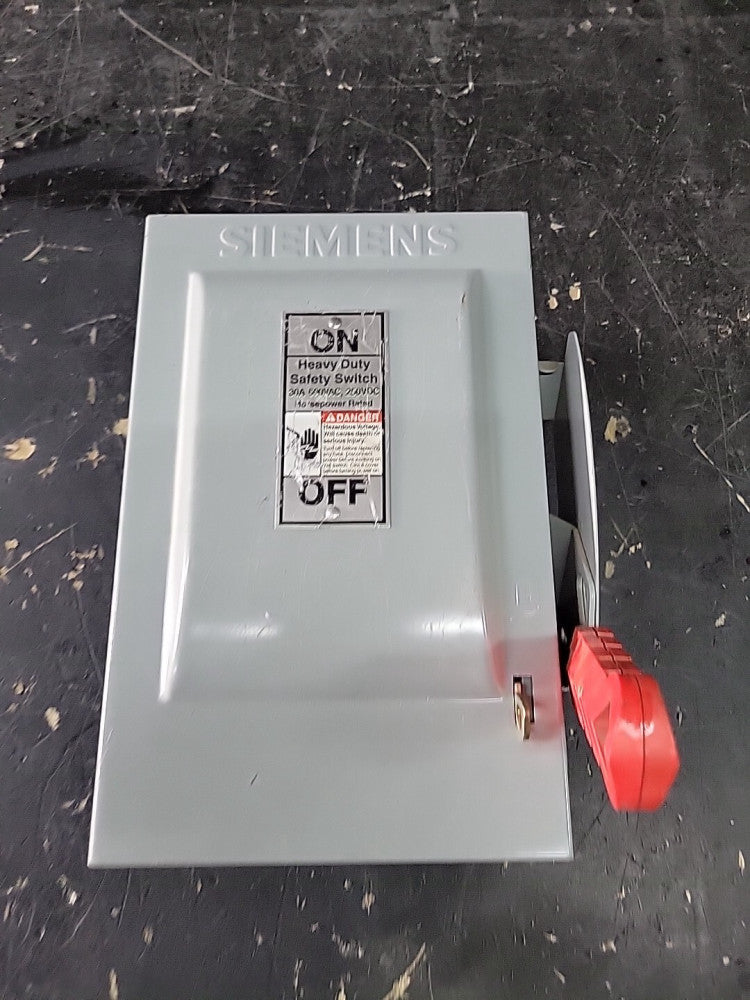 NEW NO BOX Siemens HNF361 3PH 30 AMP 600V NEMA 1, NON FUSIBLE