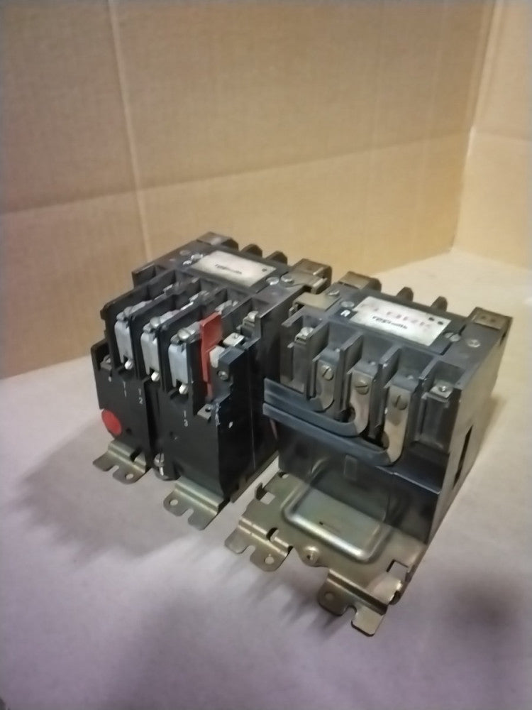 CLARK AOSmith T30U033 TM Size 3 3Ph Reversing Starter 120V Coil