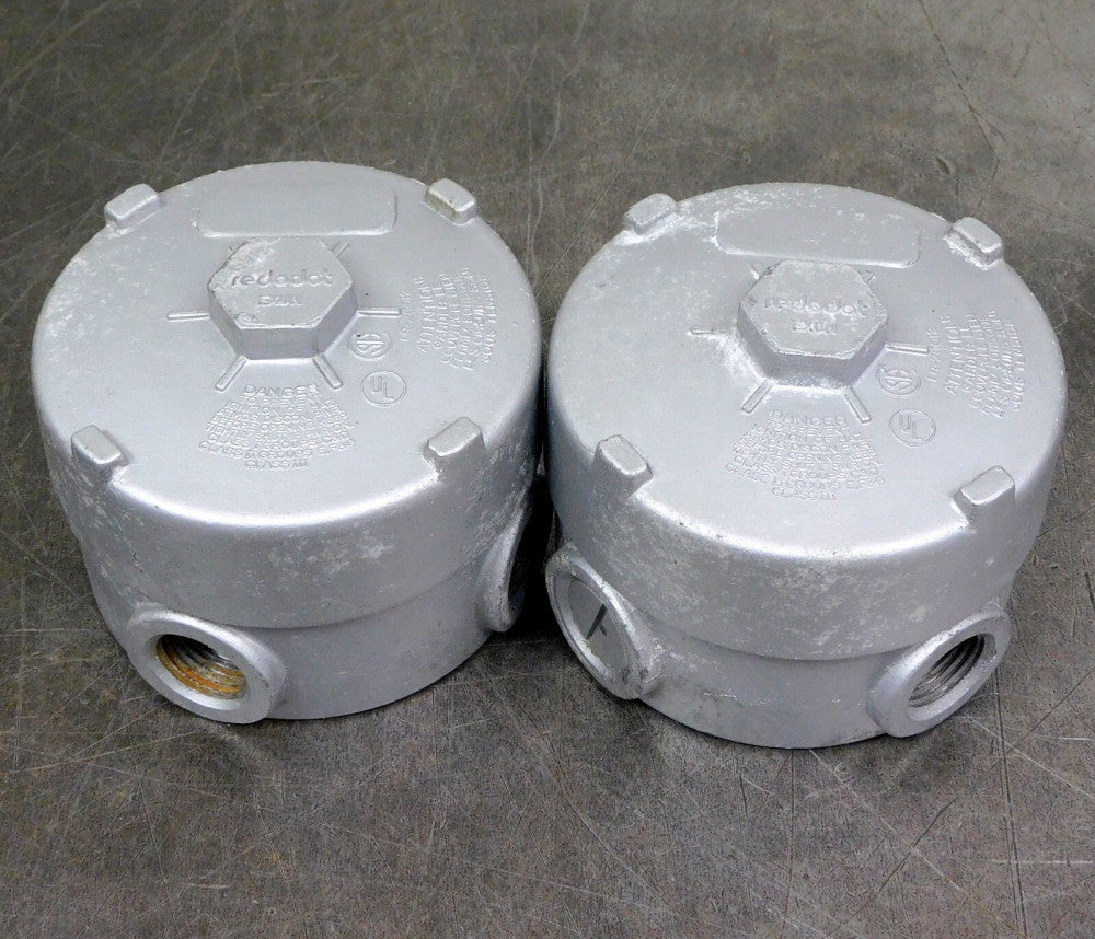 EXUN Red Dot - LR-20012 3-Way Conduit Fitting 1/2 in. NPT Lot of Two (2)