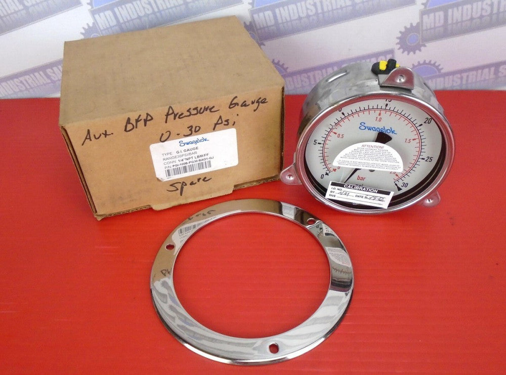 SWAGELOK - PGI-100B-PG30-BAO1-GJ - G.I. Presssure Gage 1/4" NPT LBM/FF 30 PSI