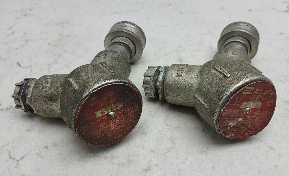 2 Pack Crouse Hinds LBY15 1/2" 90 Conduit Condulet Body Elbow *USED 