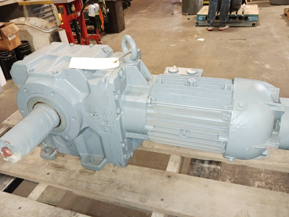 NEW BAUER 5.5 KW AC ELECTRIC BRAKE GEARMOTOR 45.5 RPM OUTPUT BK60X-71V 460 VAC