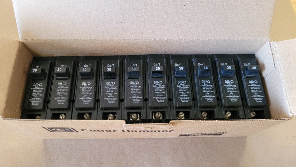 Box of 10 Eaton / Cutler Hammer HQP1030R6 Circuit Breakers 30A 1P 120/240VAC