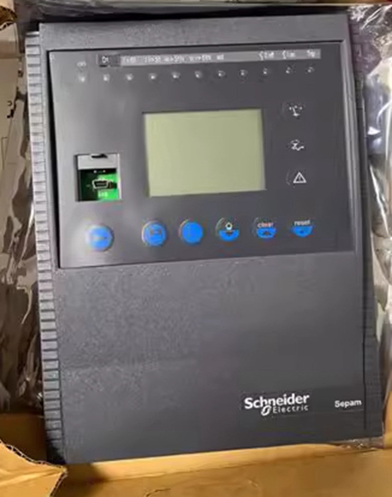 One Brand New SCHNEIDER ELECTRIC KIT DSM 20/40 Sepam Display Panel