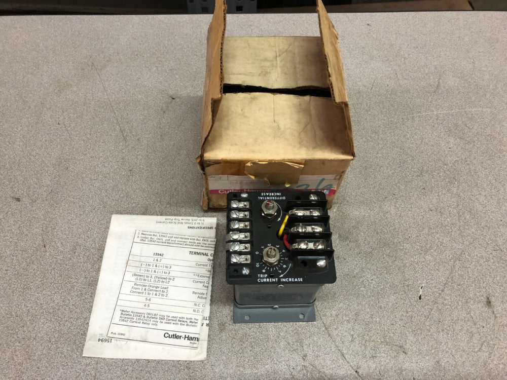NEW IN BOX CUTLER-HAMMER TRIP CURRENT D60LAY1