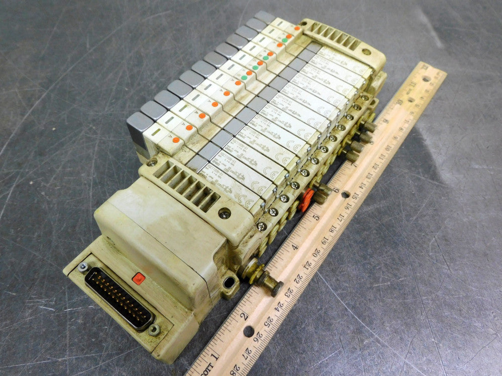 SMC VQC1401N-51 VQC1100N-51 Solenoid Air Control Valve, 12 Bank Pneumatic 24 VDC