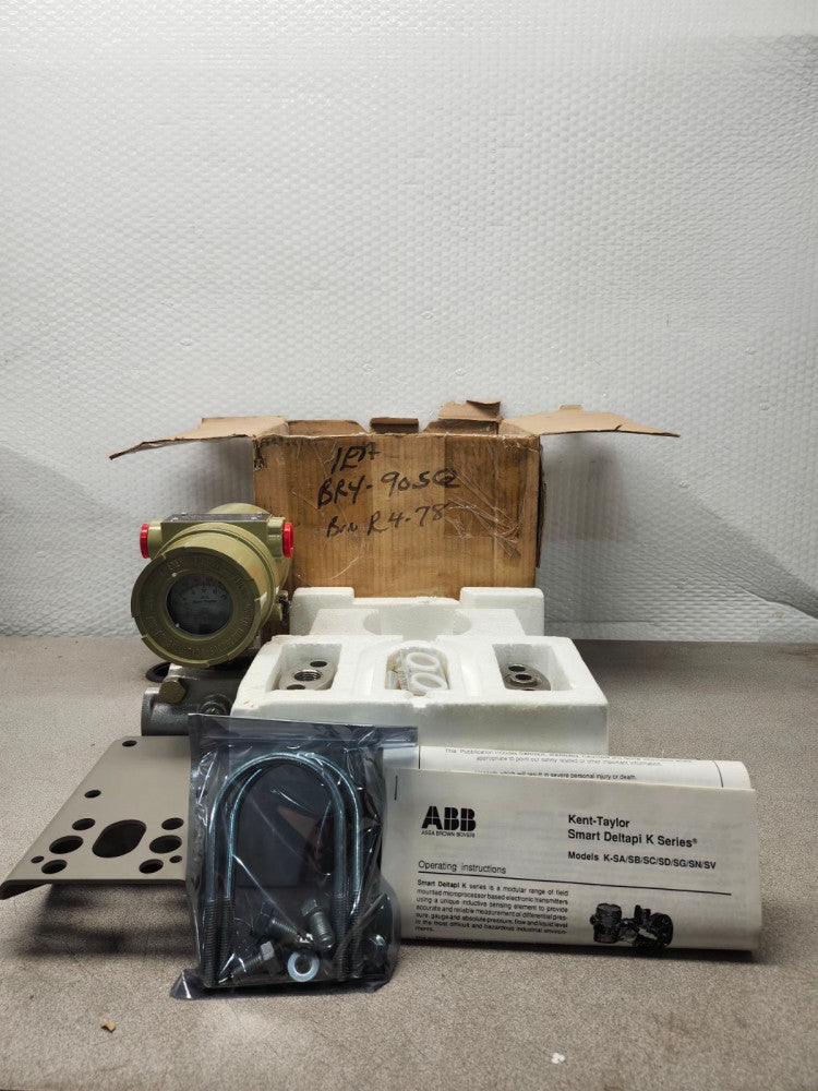 NEW IN BOX ABB Kent Deltapi K Series Smart Pressure Transmitter KSC1K1422060230