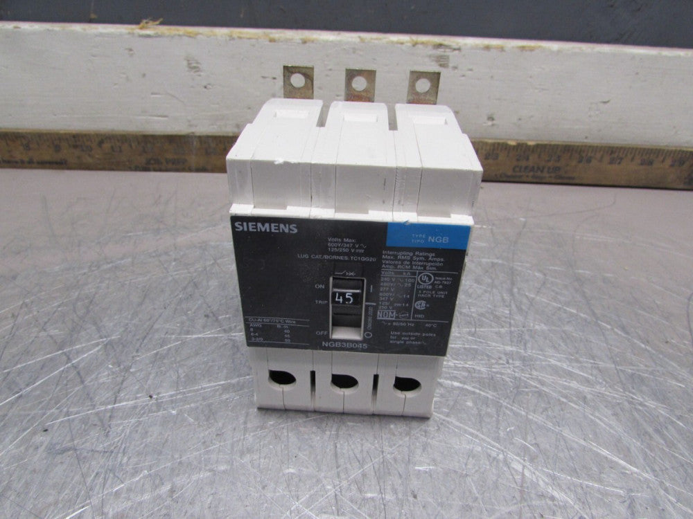 SIEMENS NGB3B045 ,CIRCUIT BREAKER,  3P-45 AMP /480V  GOOD TAKEOUT! MAKE OFFER!