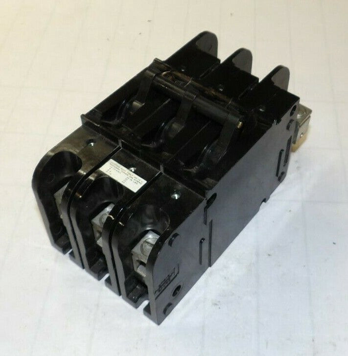 EATON HEINEMANN 45 AMP CIRCUIT BREAKER 600 VAC 3 POLE  CF3-G8-AE0045100B
