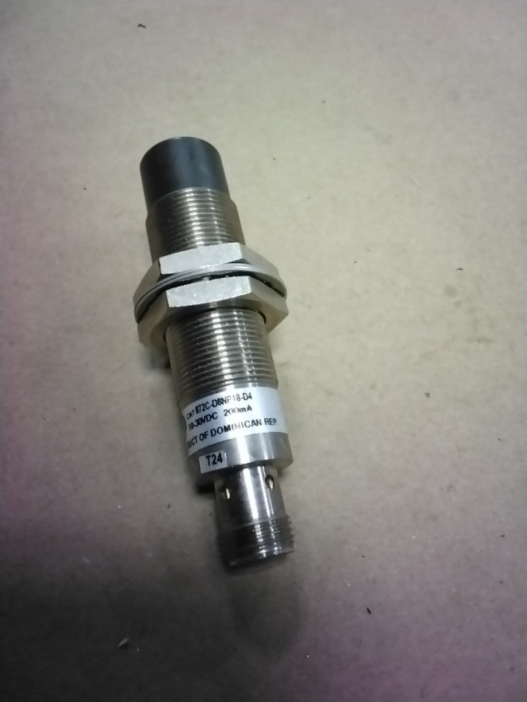 Allen-Bradley 872C-D8NP18-D4 Ser. D Inductive Proximity Sensor