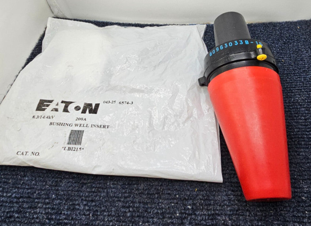 Eaton LBI215: Bushing Well Insert 8.3/14.4KV 200A 105-25 6750-3