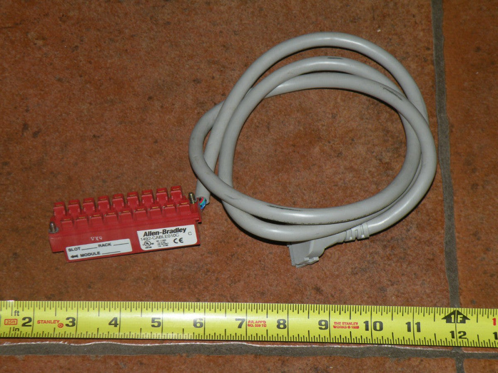 Allen Bradley 1492-CABLE010C Interface Wiring Cable SLC500 