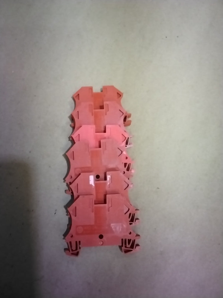 ALEEN BRADLEY 1492-J4 RED (Lot Of 6)
