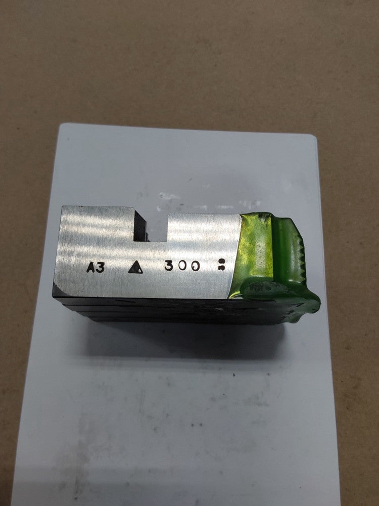 Oster 300 A3 1-4 Die Set #1, 2, 3,4 12214, 1" TO 1" 1/4 NPSM,