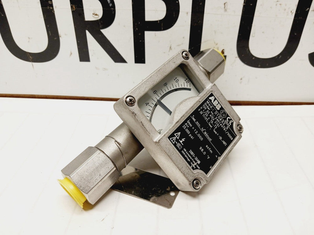 NEW ABB VARIABLE AREA FLOW METER 1/2" NPT/100 BAR OMAX 12.000 D10A32_5