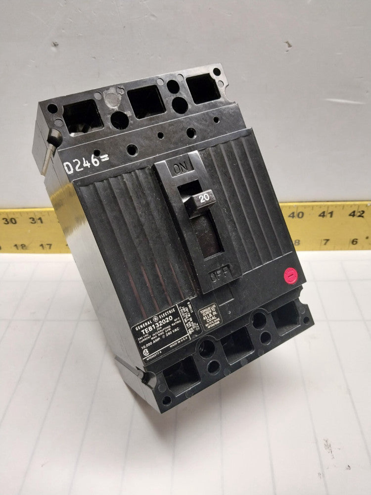 GE 20 AMP CIRCUIT BREAKER 240 VAC 3 POLE  TEB132020