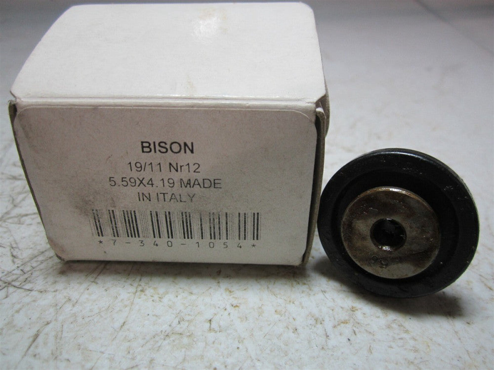 Bison (7-340-1054) 19/11 #12 5.59 x 4.19 Quick Change Positive Drive Tap Adapter