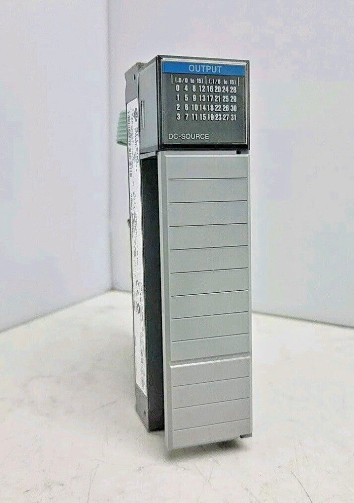 Allen Bradley 1746-OB32 SLC 500 Digital DC Output Module Ser D 1746OB32