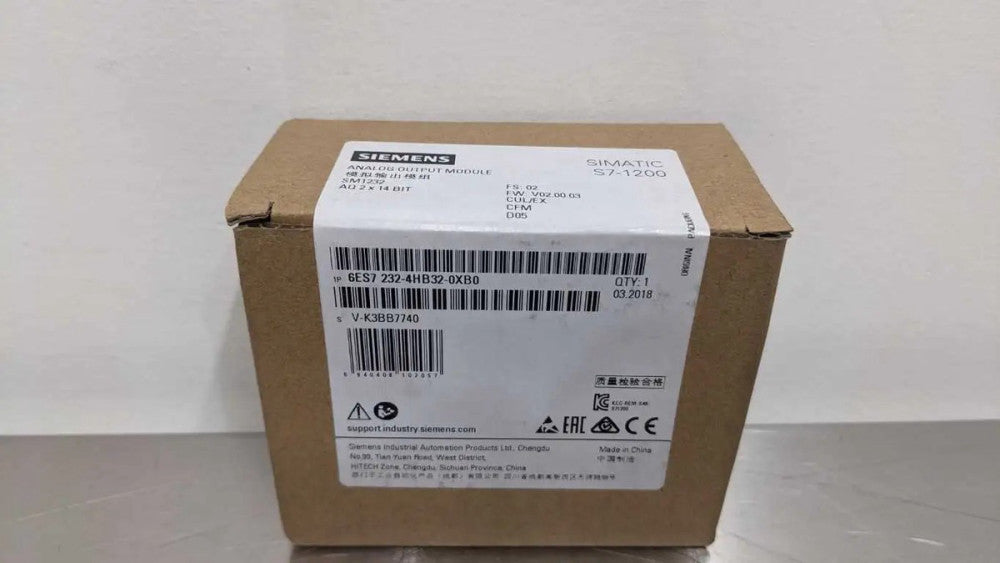 Siemens 6ES7 232-4HB32-0XB0 Analog Output Module Simatic S7-1200 SM1232 AQ 2x 14