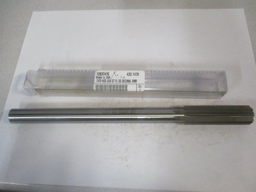 (433-0.7470) 0.747 x 2-1/2 x 9-1/2 OAL 8-Flute Bright Finish HSS Chucking Reamer