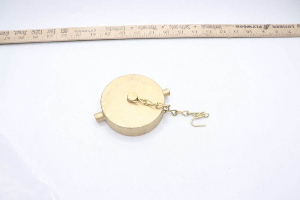 Rocker Lug Cap w/ Chain Gold 3"
