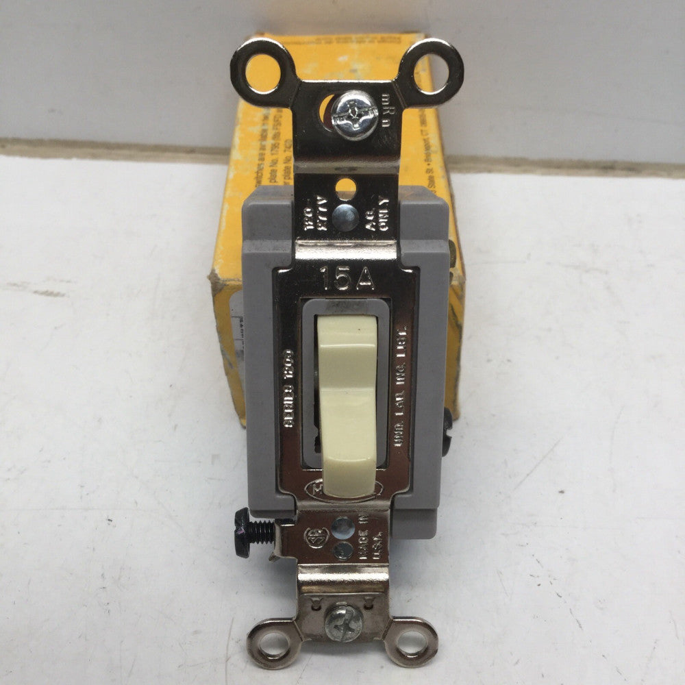 HUBBELL HBL1203I 3-Way Nylon Toggle 15A 120-277VAC, 1200 Series 