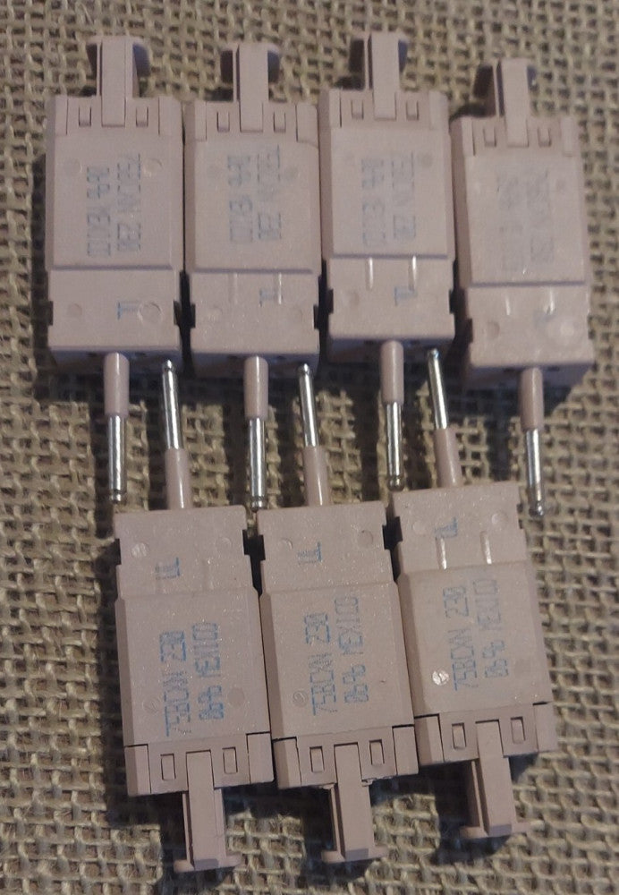 Lot of 7 -  Porta Systems 75BCXN-230 1-Pin 230V Gas Tube Protector